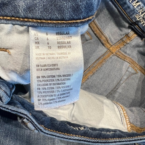 American Eagle Skinny Kick Jeans - Picture 8 of 9